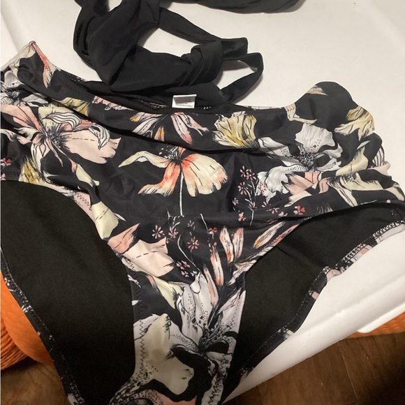 Women Cross Wrap Halter Bikini Set High Waisted Push Up Two Piece Swimsuits L - Picture 6 of 7